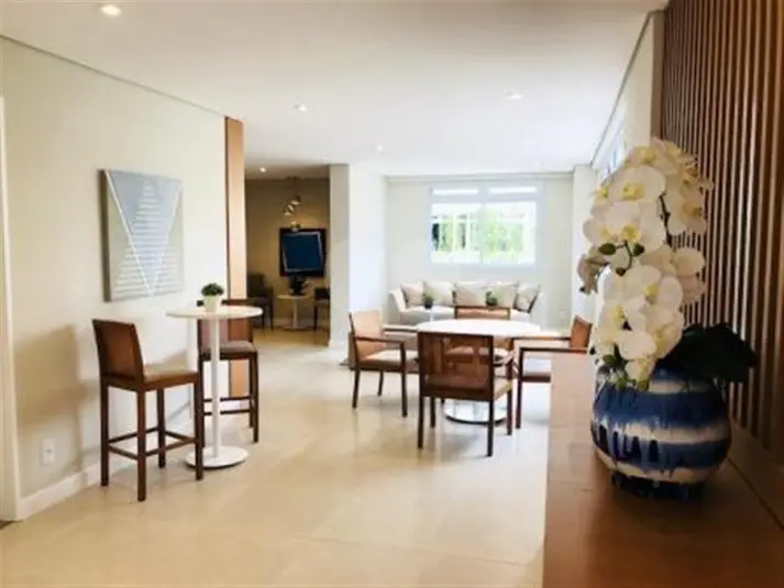 Apartamento com 3 quartos para alugar em Brás – SP