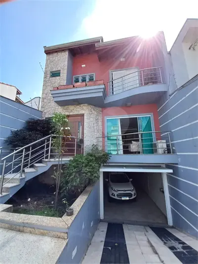 Sobrado com 4 quartos à venda em Olímpico – SP