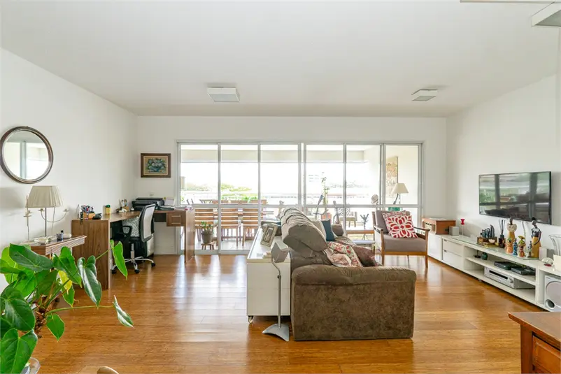 Apartamento com 3 quartos à venda em Santo Amaro – SP