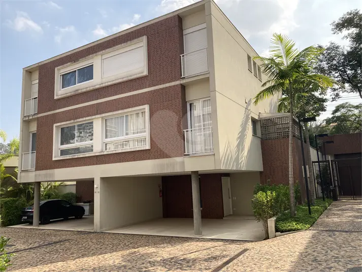 Condomínio com 5 quartos à venda em Real Parque – SP
