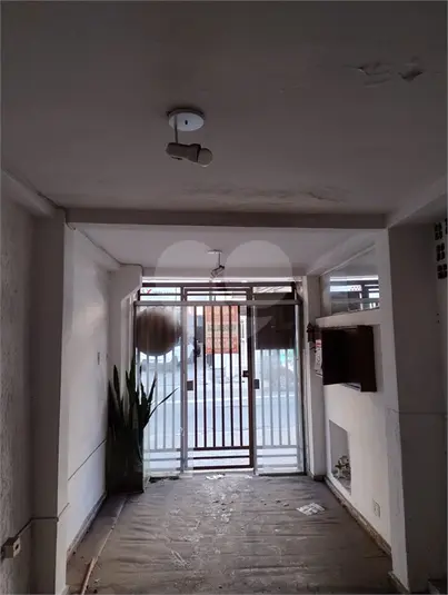 Prédio inteiro à venda ou para alugar em Santana – SP