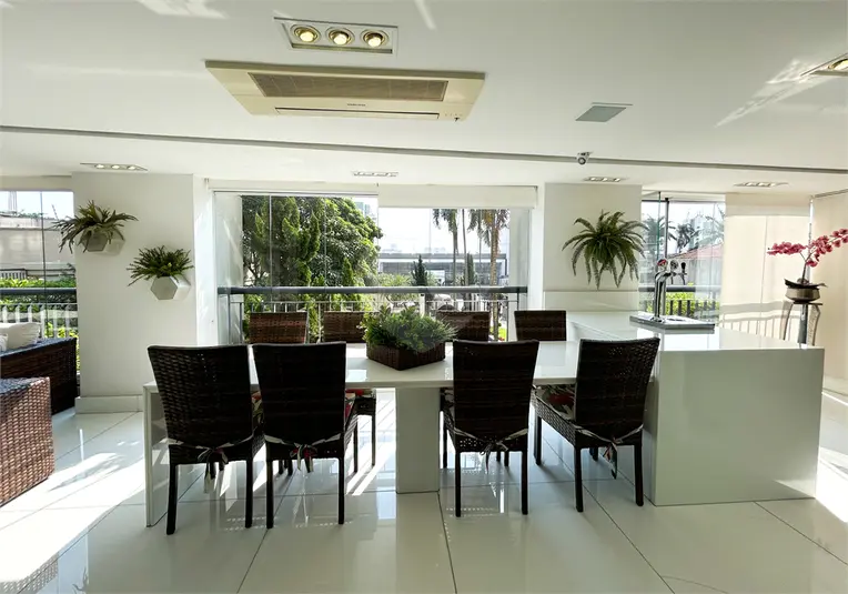 Apartamento com 4 quartos à venda em Tatuapé – SP
