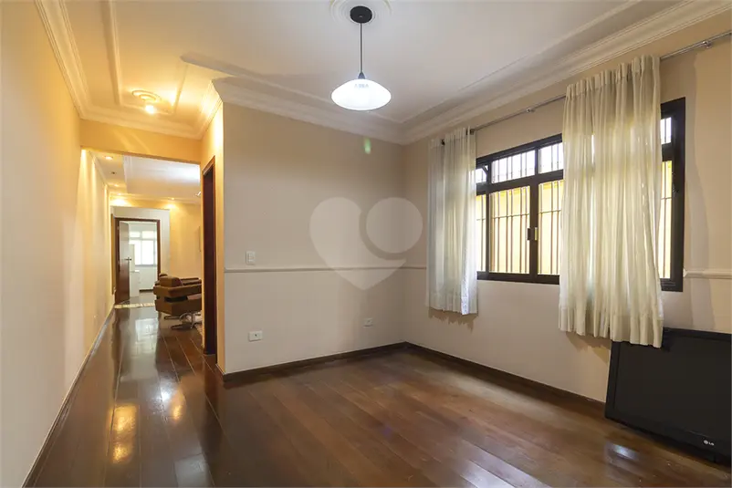 Sobrado com 4 quartos à venda ou para alugar em City America – SP