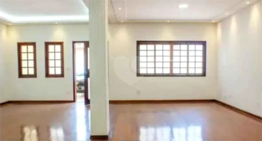 Casa com 4 quartos à venda em Cerâmica – SP
