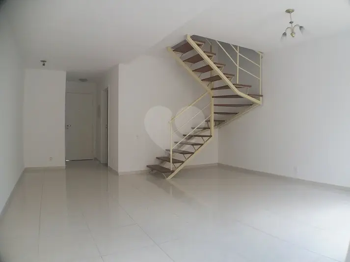Condomínio com 3 quartos à venda em Butantã – SP