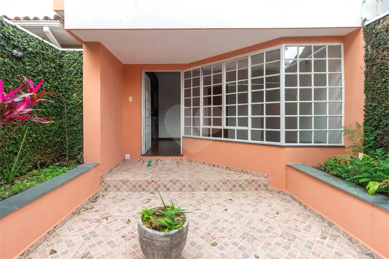 Casa com 4 quartos à venda em Chácara Flora – SP