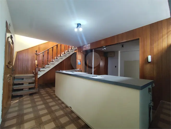 Sobrado com 4 quartos para alugar em Santana – SP