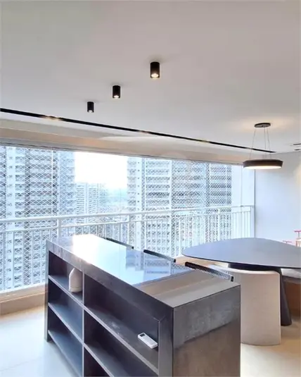 Apartamento com 4 quartos à venda em Lapa – SP