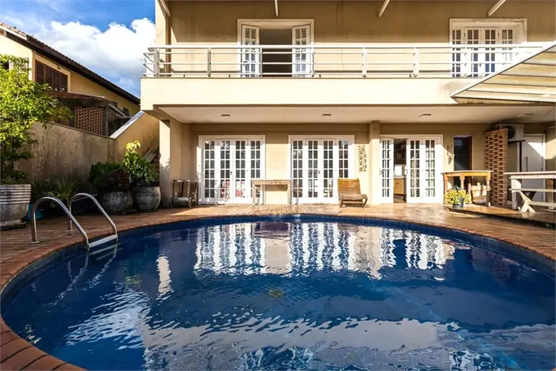 Casa com 4 quartos à venda em Vila Sônia – SP