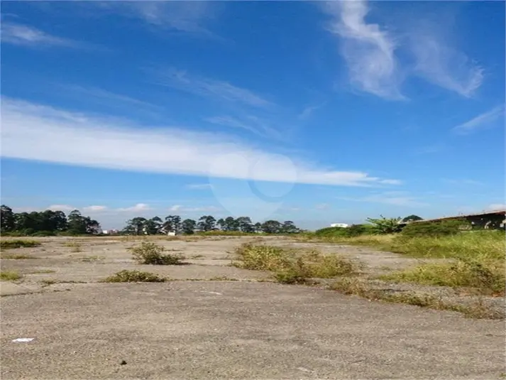 Terreno à venda em Santa Terezinha – SP