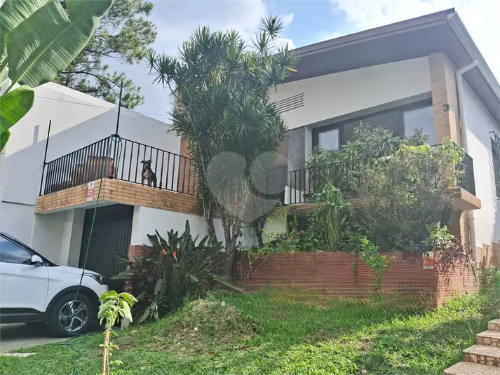 Sobrado com 3 quartos à venda em Tremembé – SP
