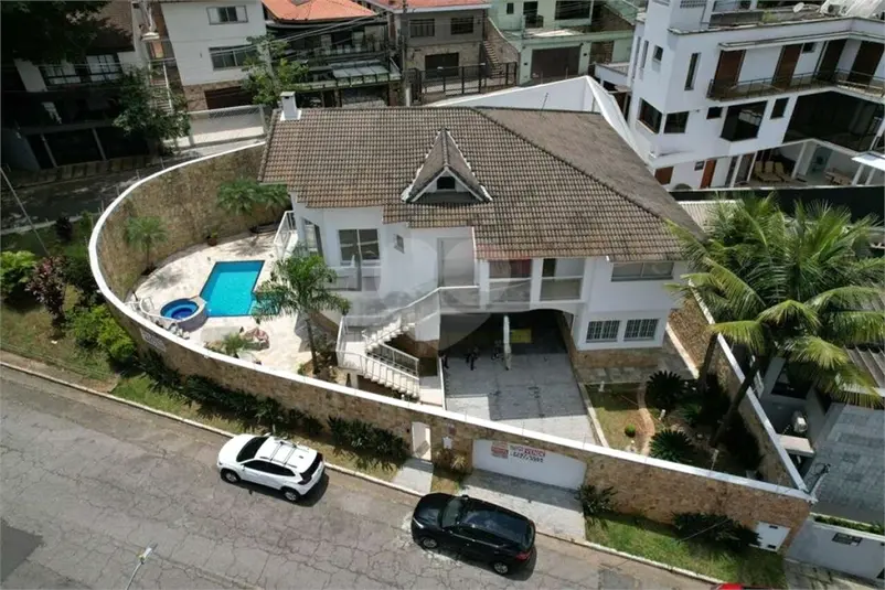 Sobrado com 6 quartos à venda em Tucuruvi – SP