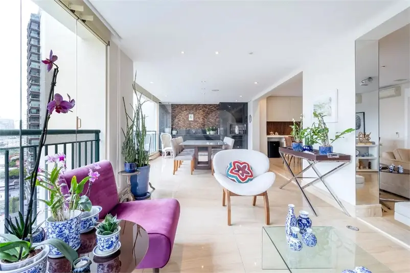 Apartamento com 3 quartos à venda em Brooklin – SP