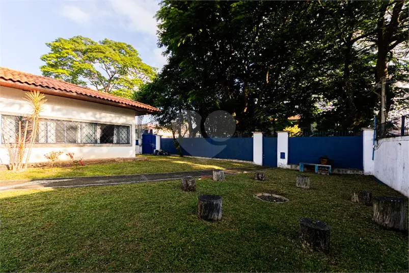 Casa térrea com 5 quartos à venda em Moema – SP