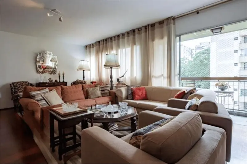 Apartamento com 3 quartos à venda em Morumbi – SP