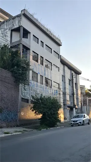 Prédio inteiro à venda em Jardim São Bento – SP