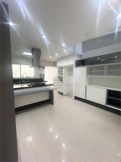 Sobrado com 3 quartos à venda em Santana – SP