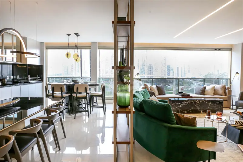 Apartamento com 4 quartos à venda em Real Parque – SP