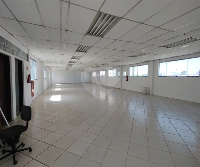 Salão Comercial para alugar em Casa Verde – SP