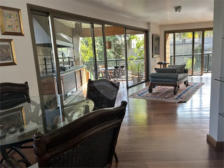 Apartamento com 4 quartos à venda em Real Parque – SP