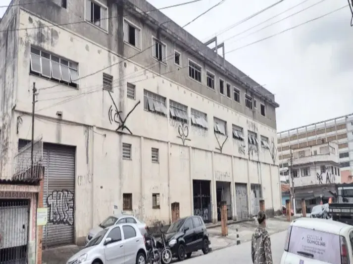Prédio inteiro à venda em Vila Guilherme – SP