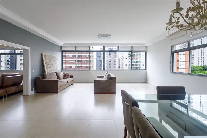 Apartamento com 4 quartos à venda em Jardim América – SP