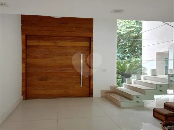 Sobrado com 5 quartos à venda em Morumbi – SP