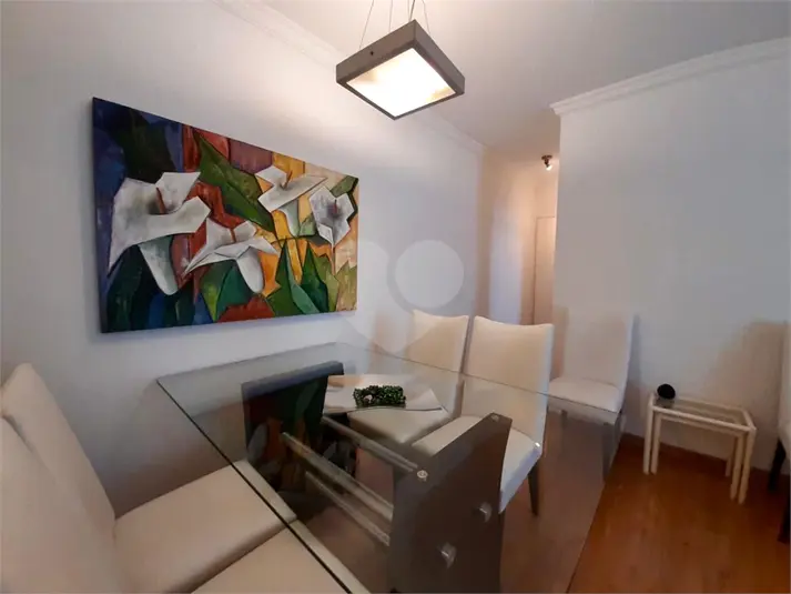 Apartamento com 3 quartos para alugar em Vila Olímpia – SP