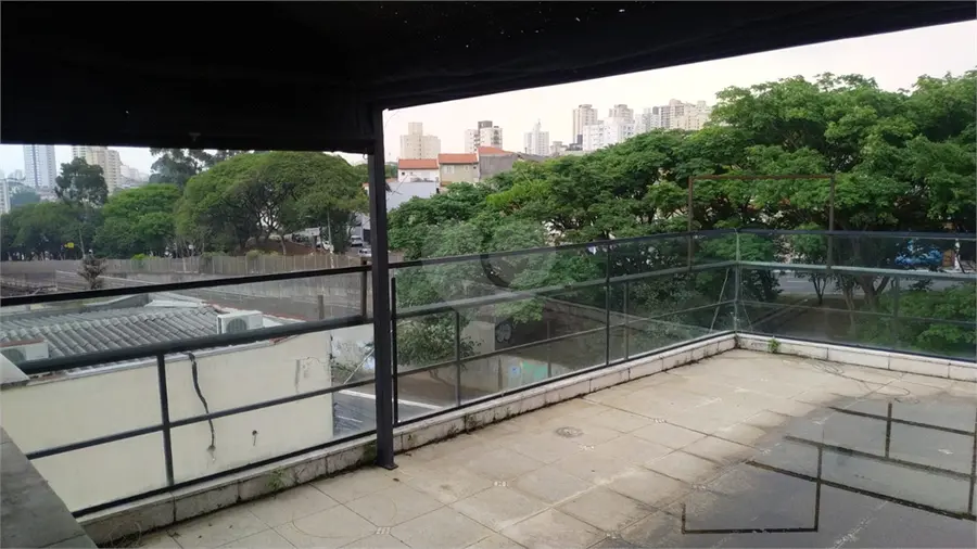 Prédio inteiro à venda ou para alugar em Tucuruvi – SP