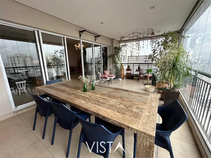 Apartamento com 3 quartos à venda em Tatuapé – SP