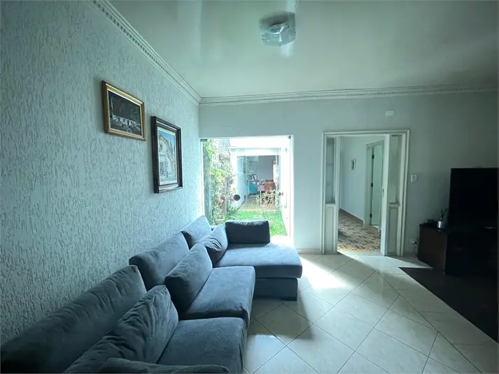 Casa térrea com 5 quartos à venda em Penha – SP