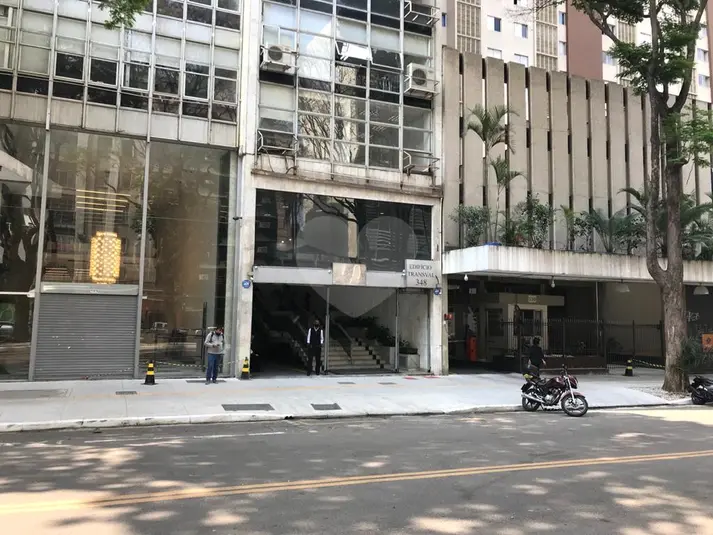 Salas à venda ou para alugar em Centro – SP
