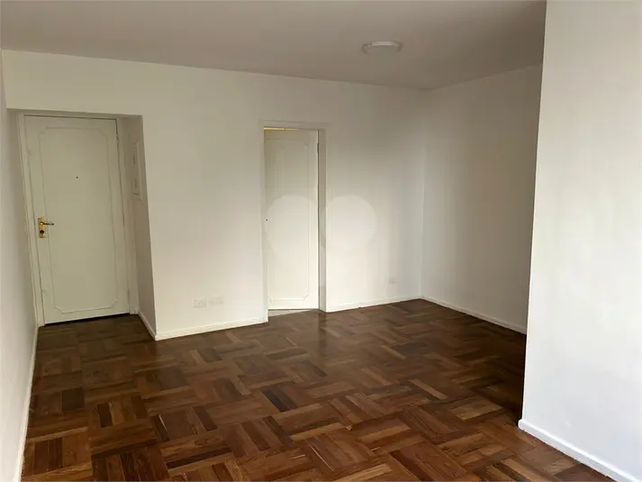 Apartamento com 2 quartos para alugar em Moema – SP