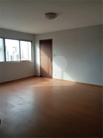 Apartamento com 3 quartos para alugar em Santana – SP