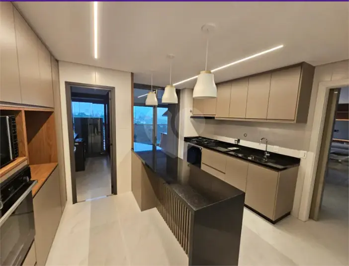 Apartamento com 3 quartos à venda em Morumbi – SP