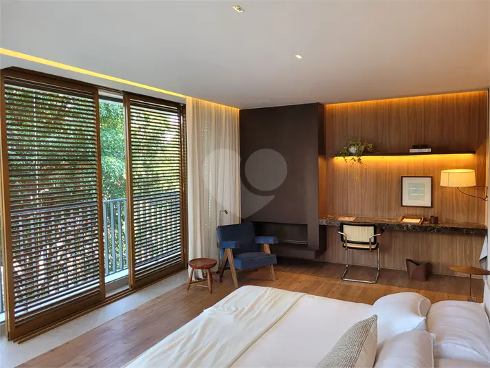 Apartamento com 4 quartos à venda em Vila Madalena – SP