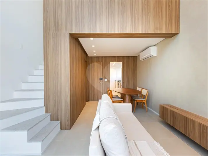 Duplex com 2 quartos à venda em Moema – SP