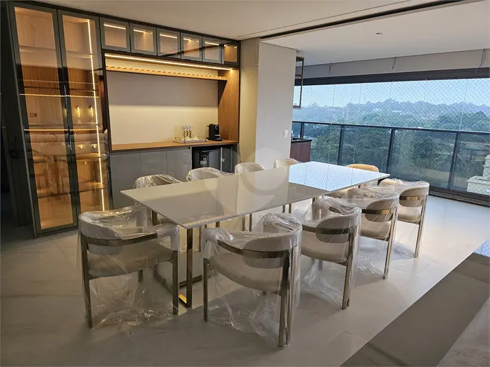 Apartamento com 3 quartos à venda em Morumbi – SP