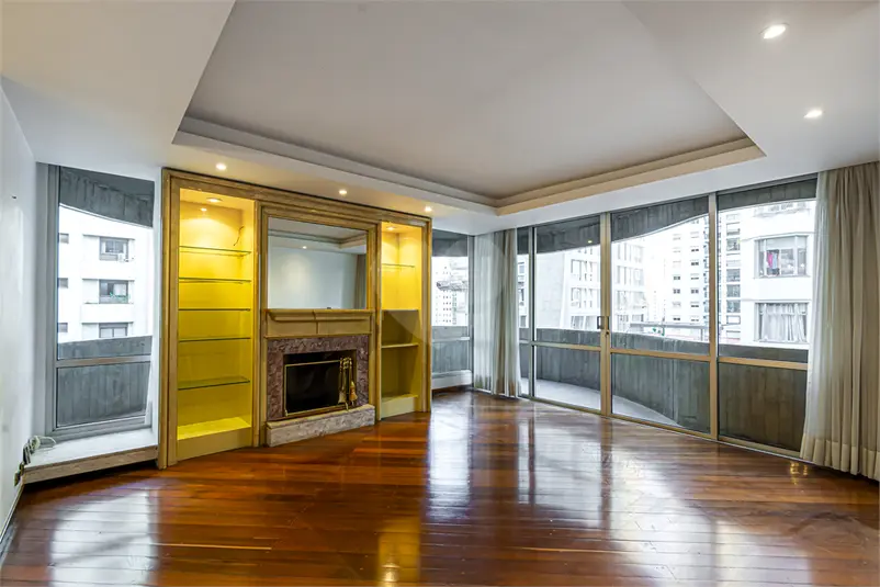 Apartamento com 3 quartos à venda em Vila Nova Conceição – SP