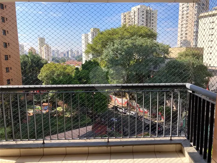 Apartamento com 3 quartos à venda ou para alugar em Brooklin – SP