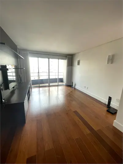 Apartamento com 3 quartos à venda em Itaim Bibi – SP
