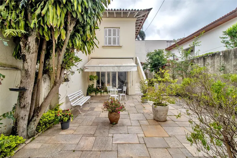 Casa com 4 quartos à venda em Jardim Paulista – SP