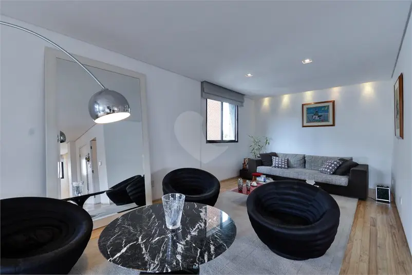 Apartamento com 3 quartos à venda em Higienópolis – SP