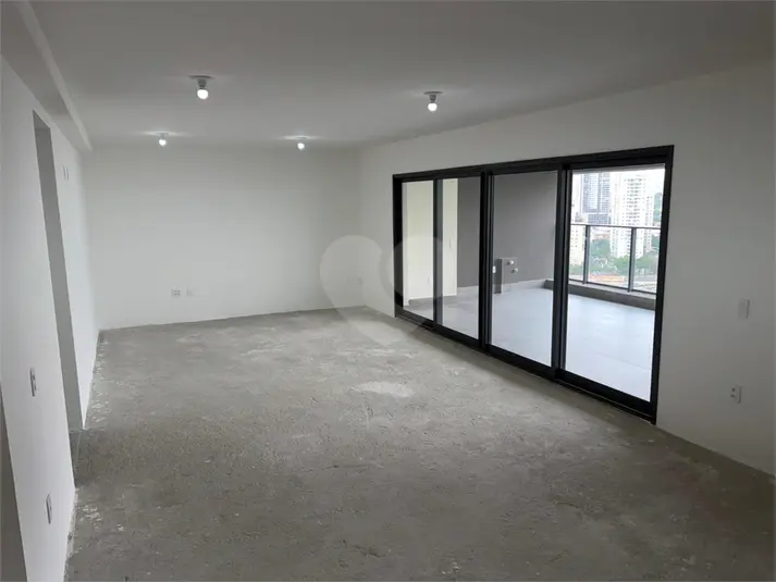 Apartamento com 3 quartos à venda em Barra Funda – SP