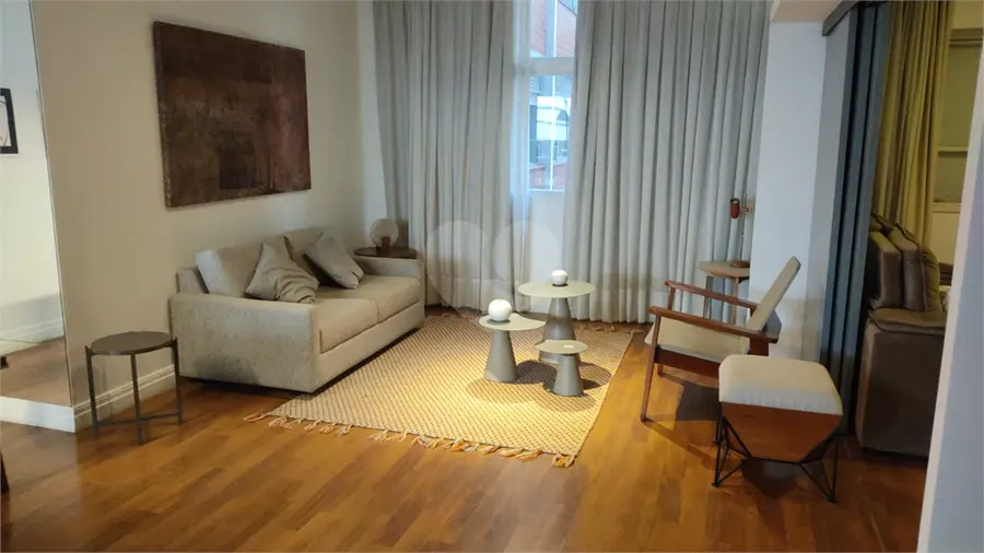 Apartamento com 3 quartos para alugar em Jardim América – SP