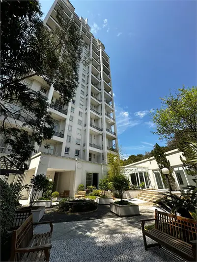 Apartamento com 1 quarto à venda ou para alugar em Panamby – SP
