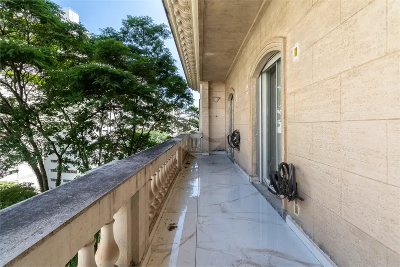 Apartamento com 7 quartos à venda em Higienópolis – SP