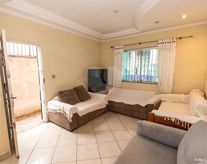 Sobrado com 3 quartos para alugar em Vila Dom Pedro I – SP