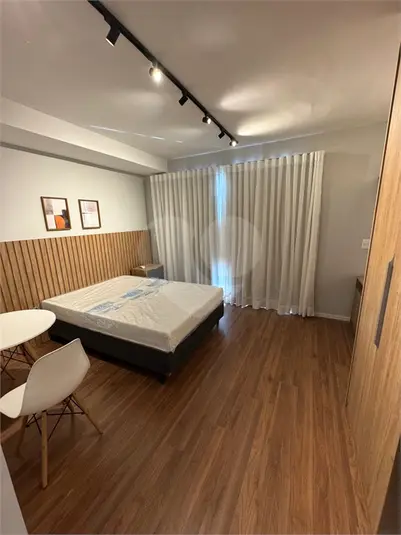 Studio com 1 quarto para alugar em Brooklin – SP