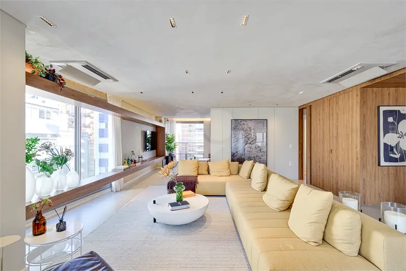 Apartamento com 3 quartos à venda em Itaim Bibi – SP